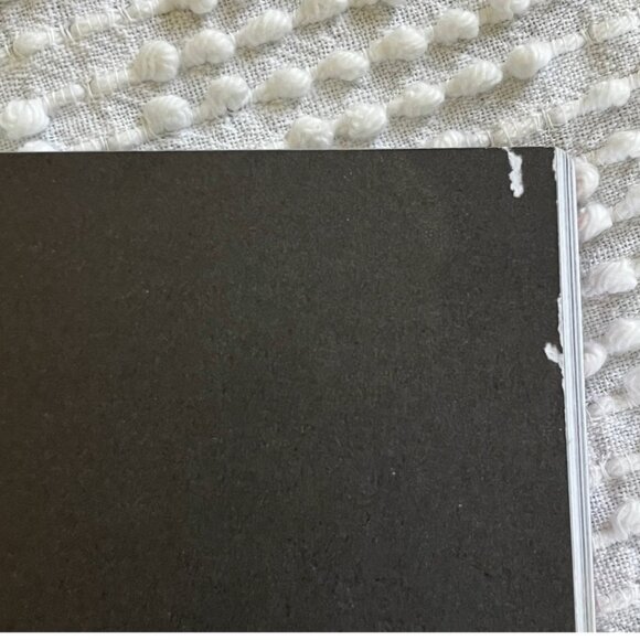 2 Books - Big Magic by Elizabeth Gilbert and Steal Like an Artist by A. Kleon - Picture 13 of 15